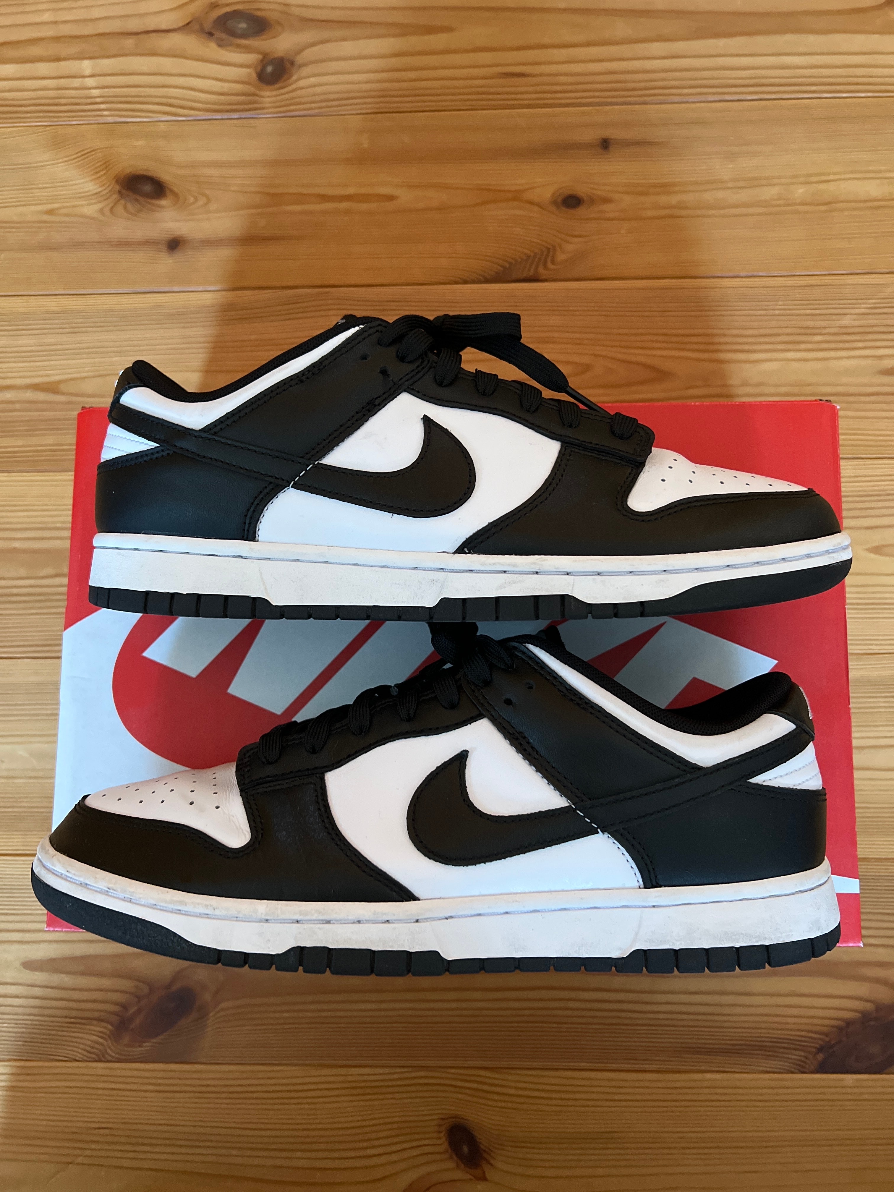 Nike Dunk Low Retro "Panda/White/Black"