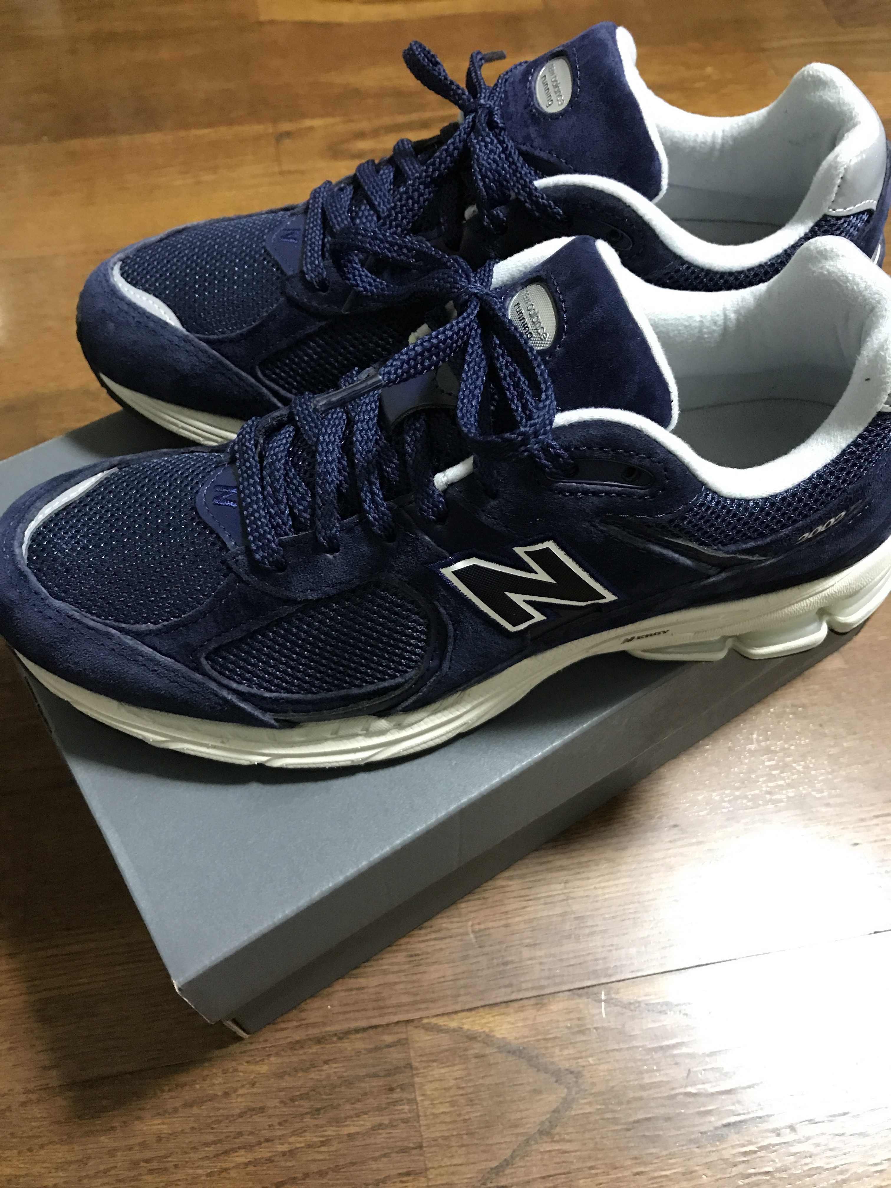 New Balance 2002R "Navy"