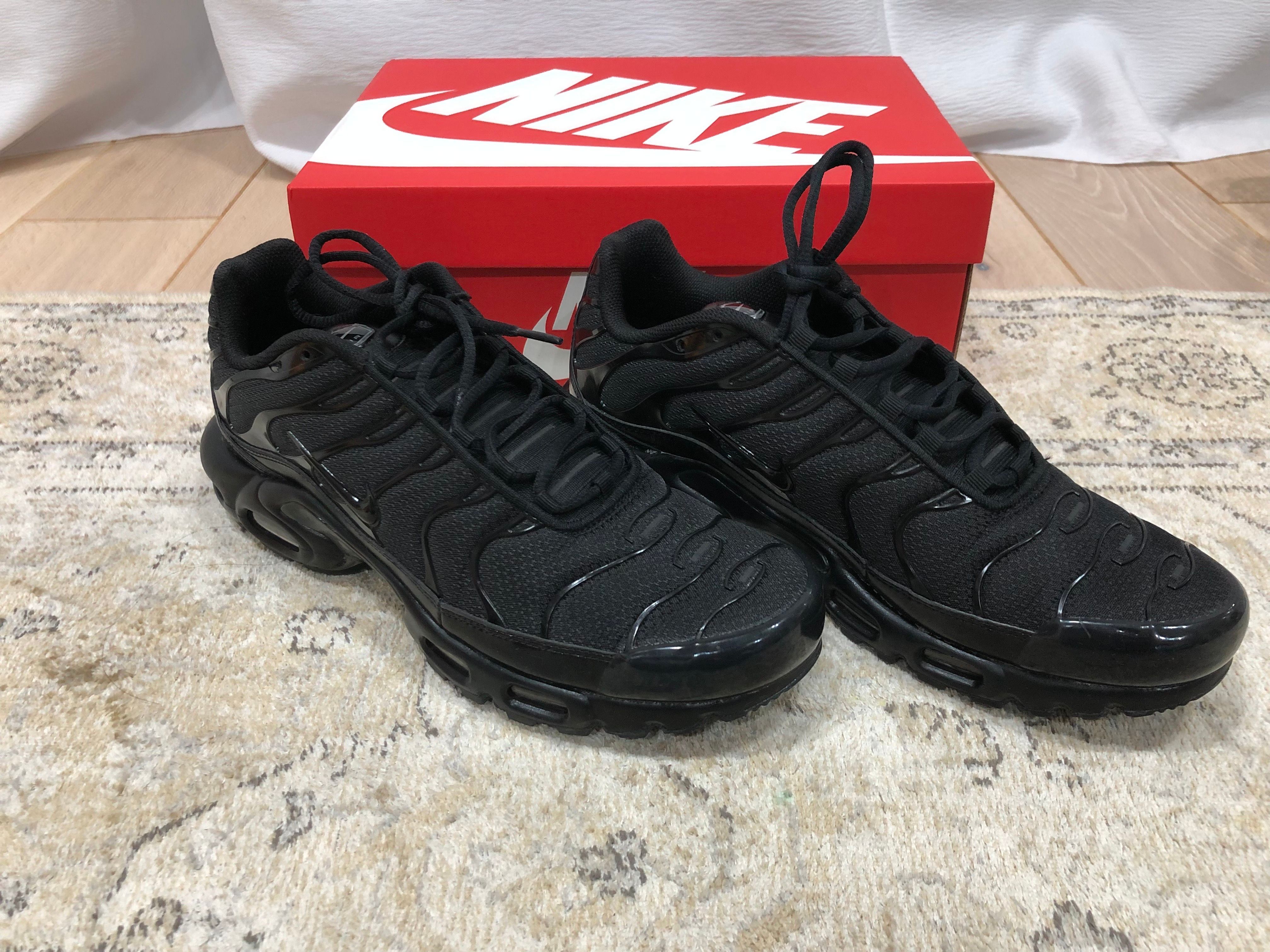 Nike Air Max Plus "Triple Black"