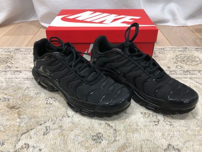 Nike Air Max Plus "Triple Black"