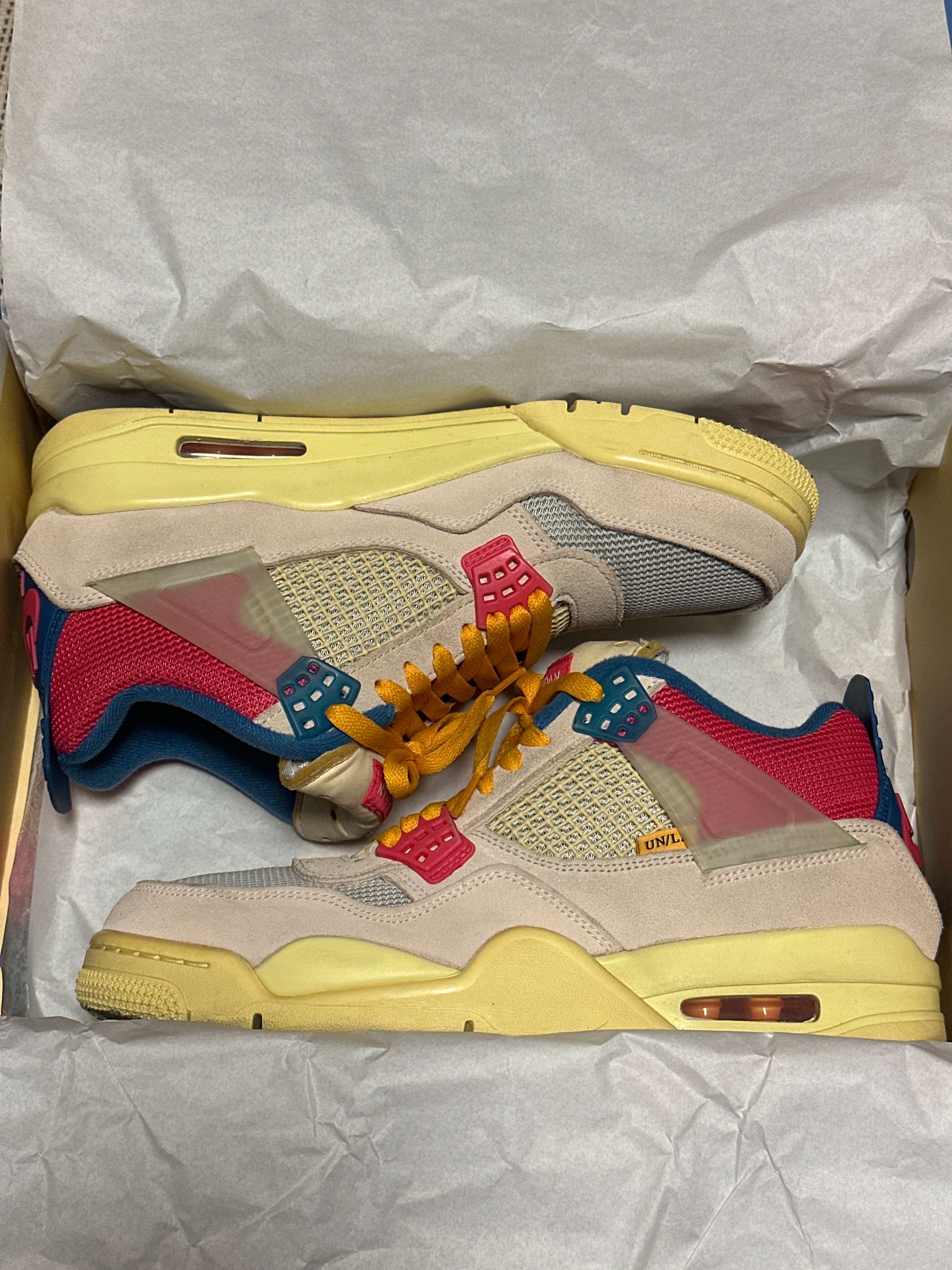 UNION × Nike Air Jordan 4 SP "Guava Ice/Light Fusion Red"