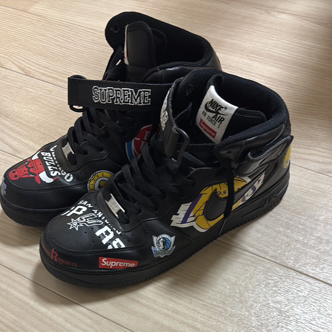 Supreme × NBA × Nike Air Force 1 Mid '07 "Black"