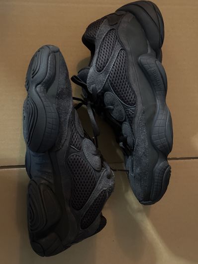 adidas YEEZY 500 "Utility Black"