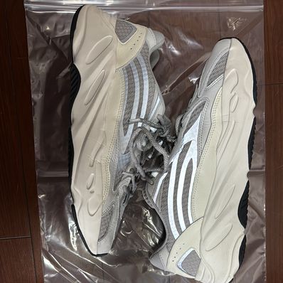 adidas YEEZY Boost 700 V2 "Static"