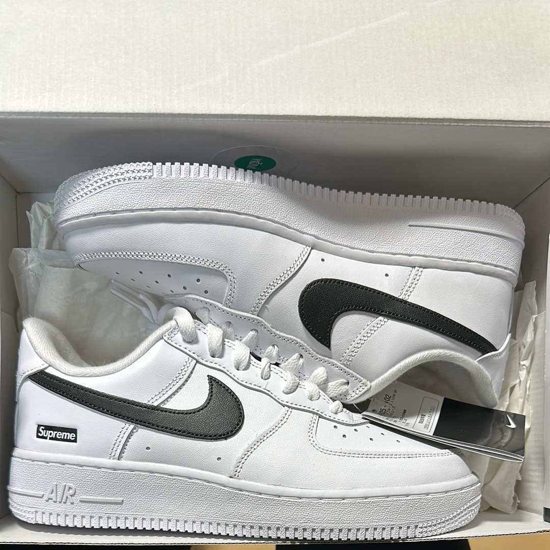 Supreme × Nike Air Force 1 Low "White/Black"