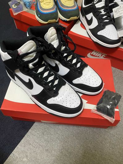 Nike Dunk High "Black and White"