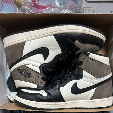 Nike Air Jordan 1 High OG "Sail/Dark Mocha/Black"
