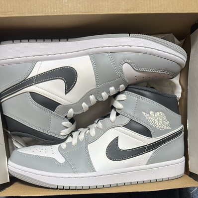 Nike Air Jordan 1 Mid "Grey White/Anthracite"