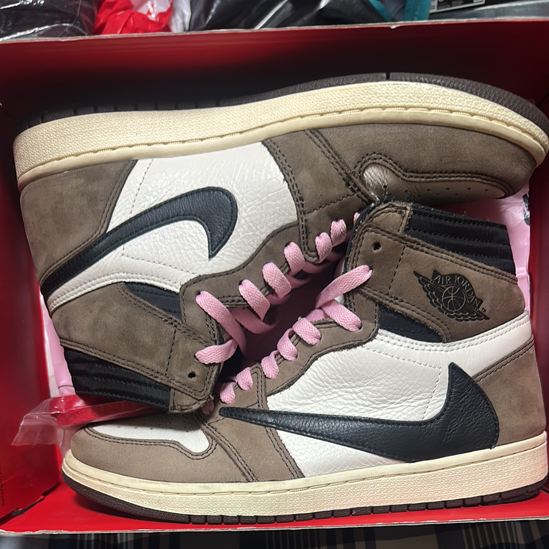 Travis Scott × Nike Air Jordan 1 Retro High OG TS SP "Sail/Dark Mocha"