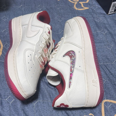 Nike Women's Air Force 1 Low "Valentine's Day" (2024)