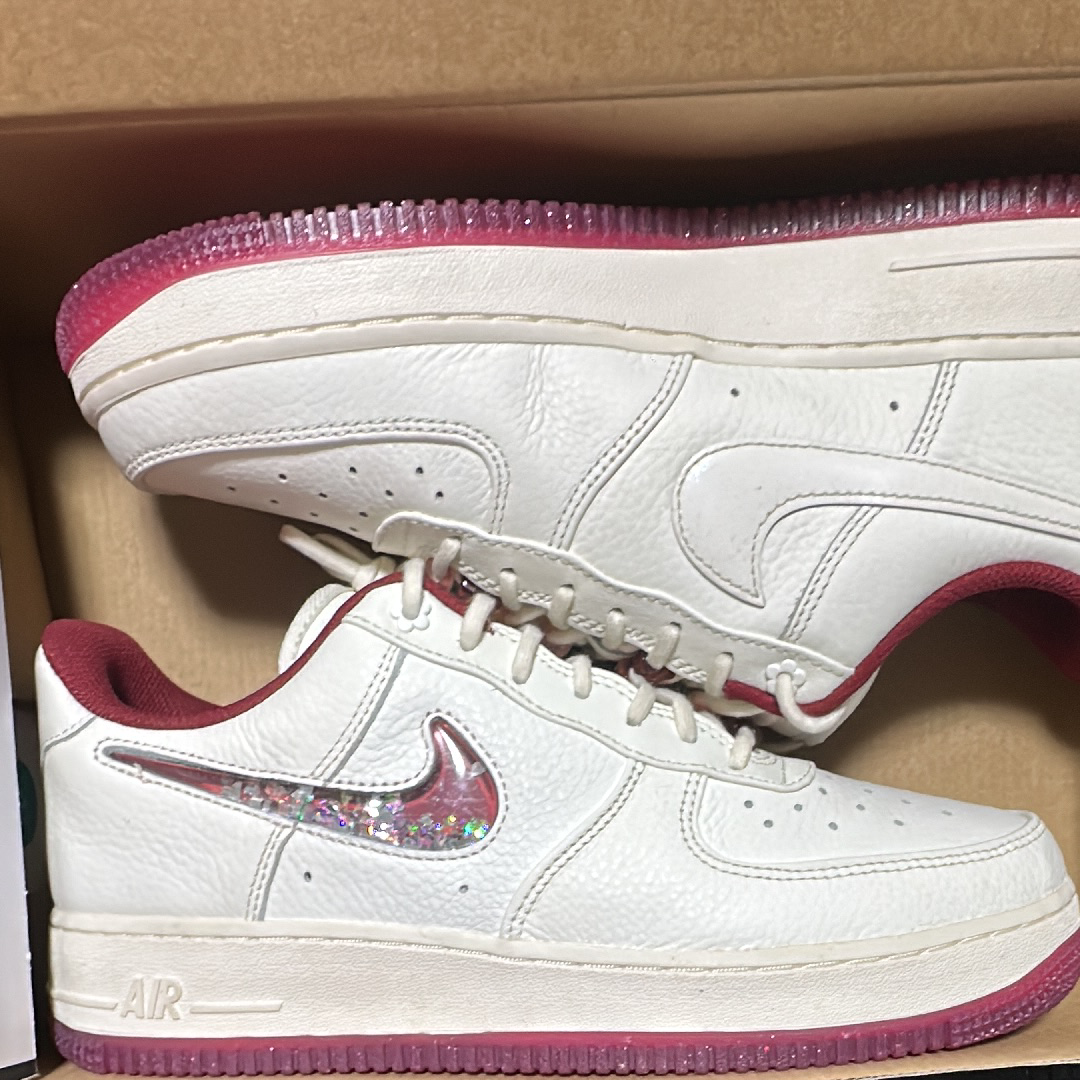 Nike Women's Air Force 1 Low "Valentine's Day" (2024)
