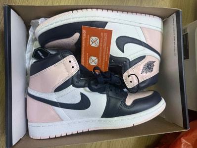 Nike Women's Air Jordan 1 High OG SE "Atmosphere"