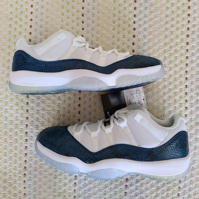AIR JORDAN 11 LOW "SNAKESKIN"