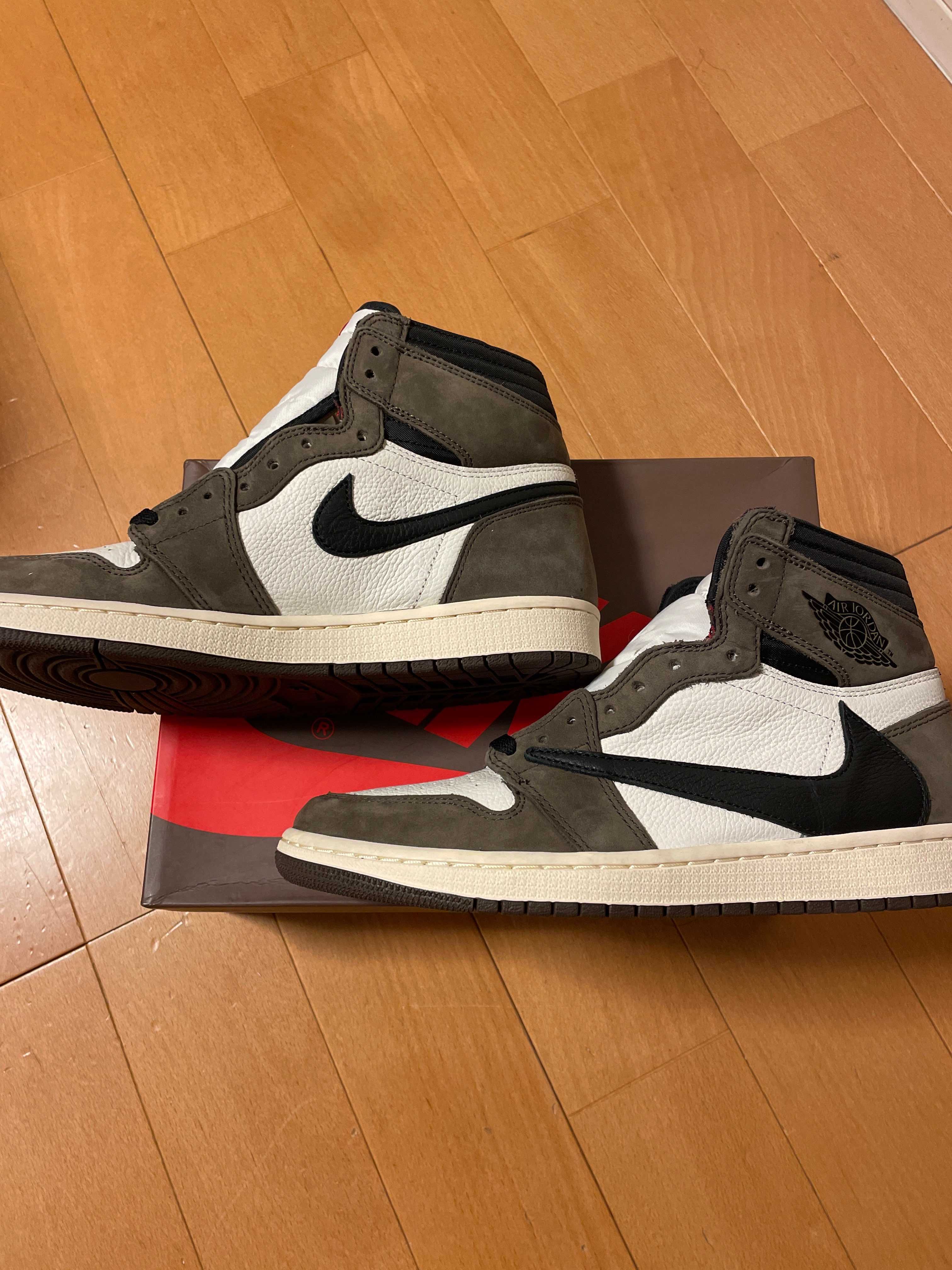 Travis Scott × Nike Air Jordan 1 Retro High OG TS SP "Sail/Dark Mocha"