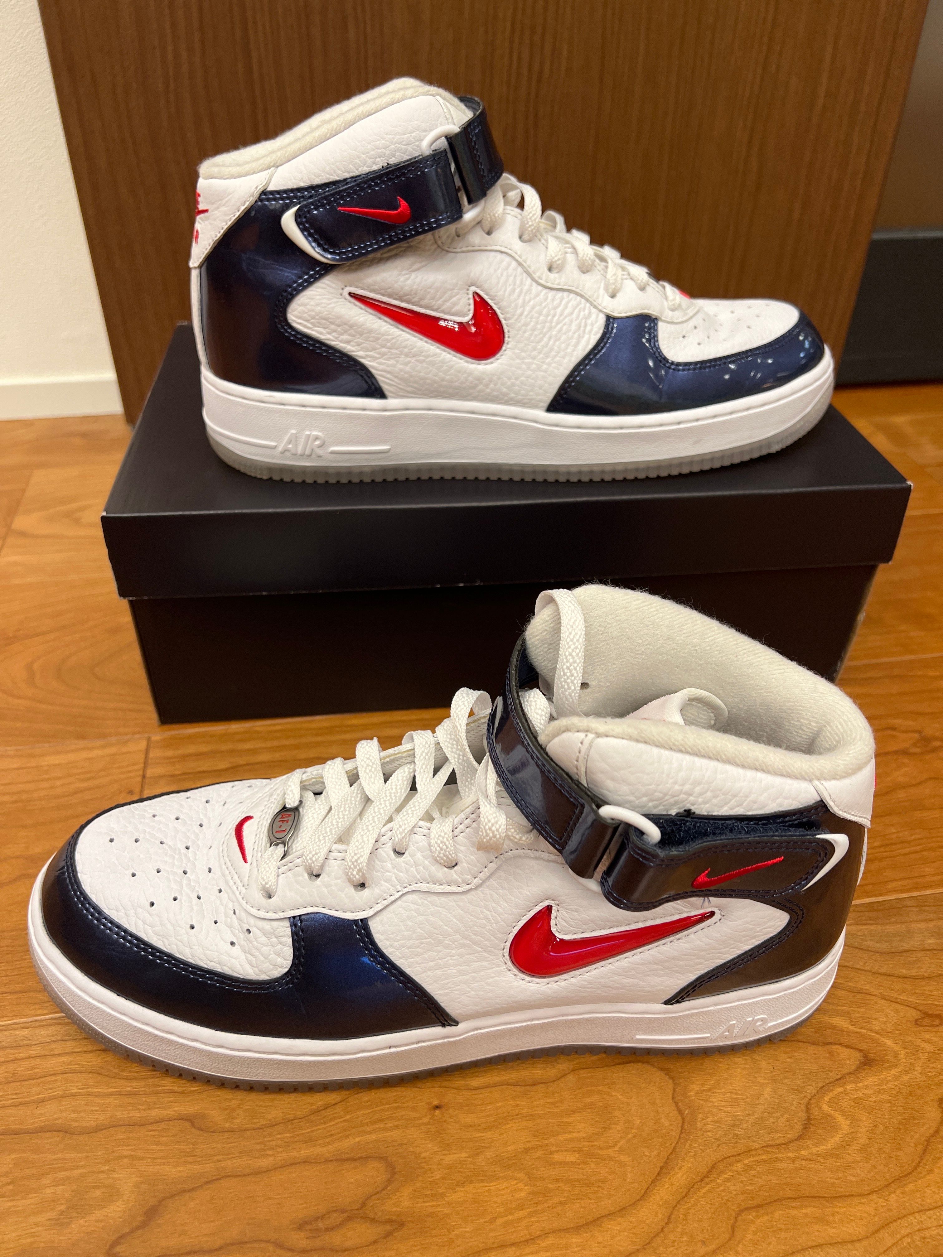 Nike Air Force 1 Mid QS "University Red and Midnight Navy"