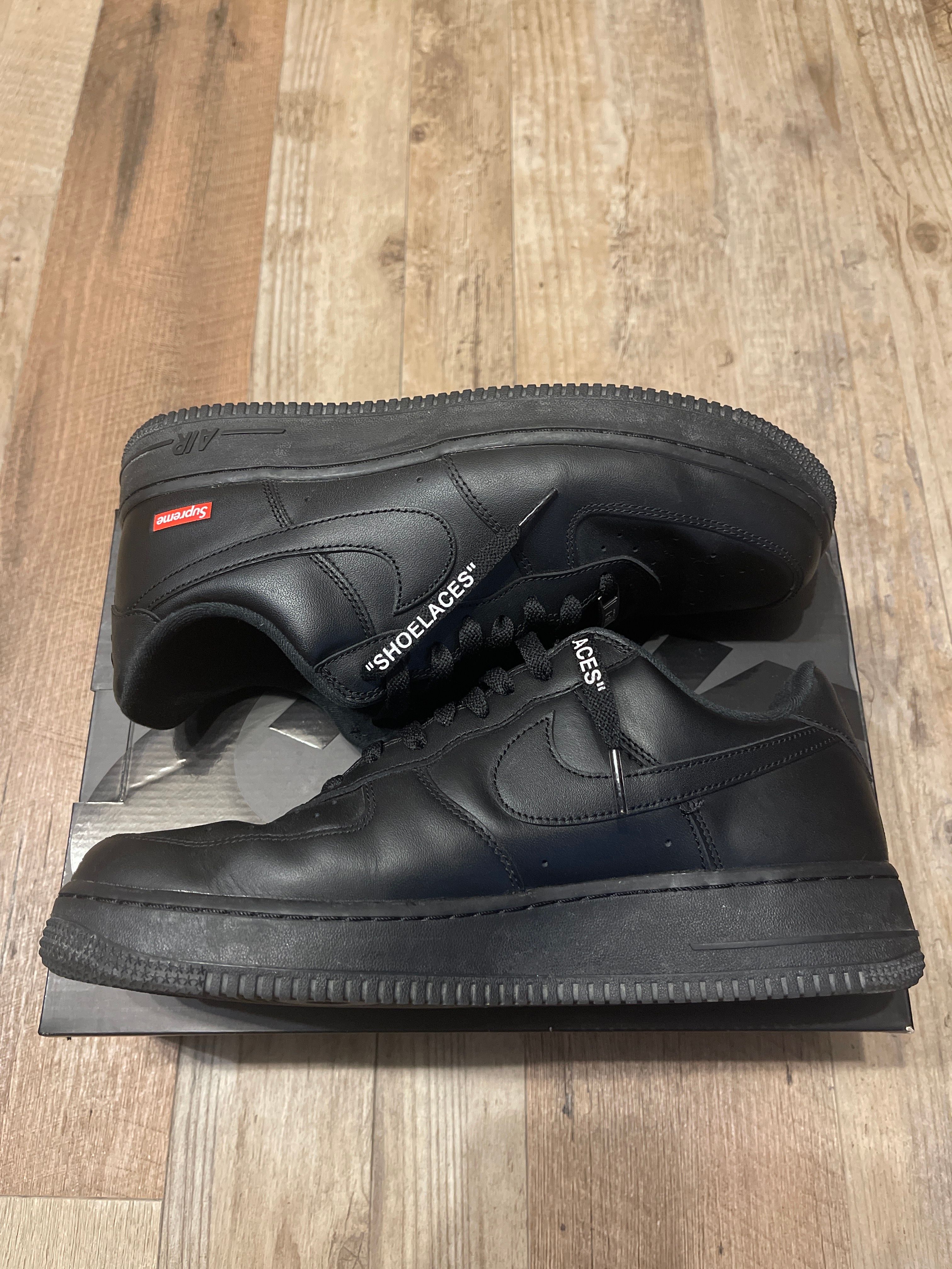 Supreme × Nike Air Force 1 Low "Black"