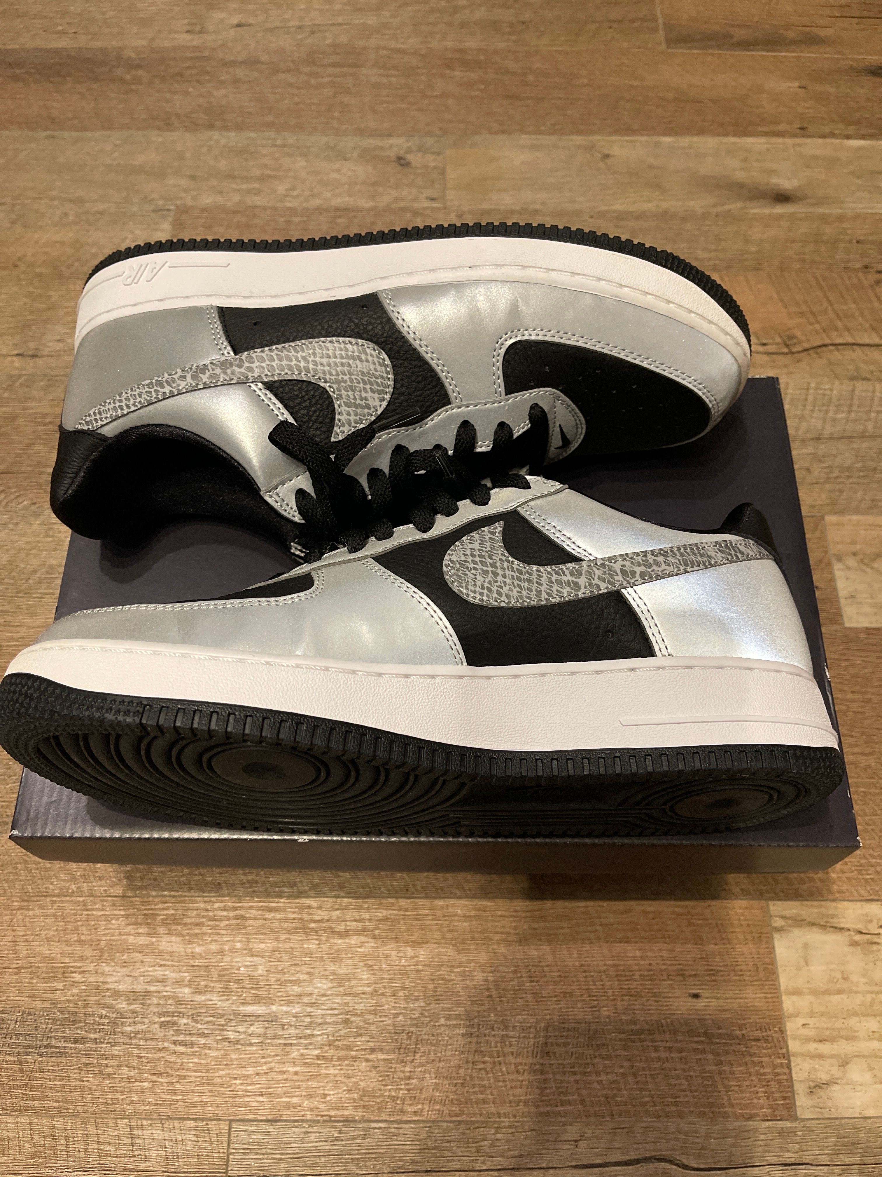 Nike Air Force 1 Low "Silver Snake"