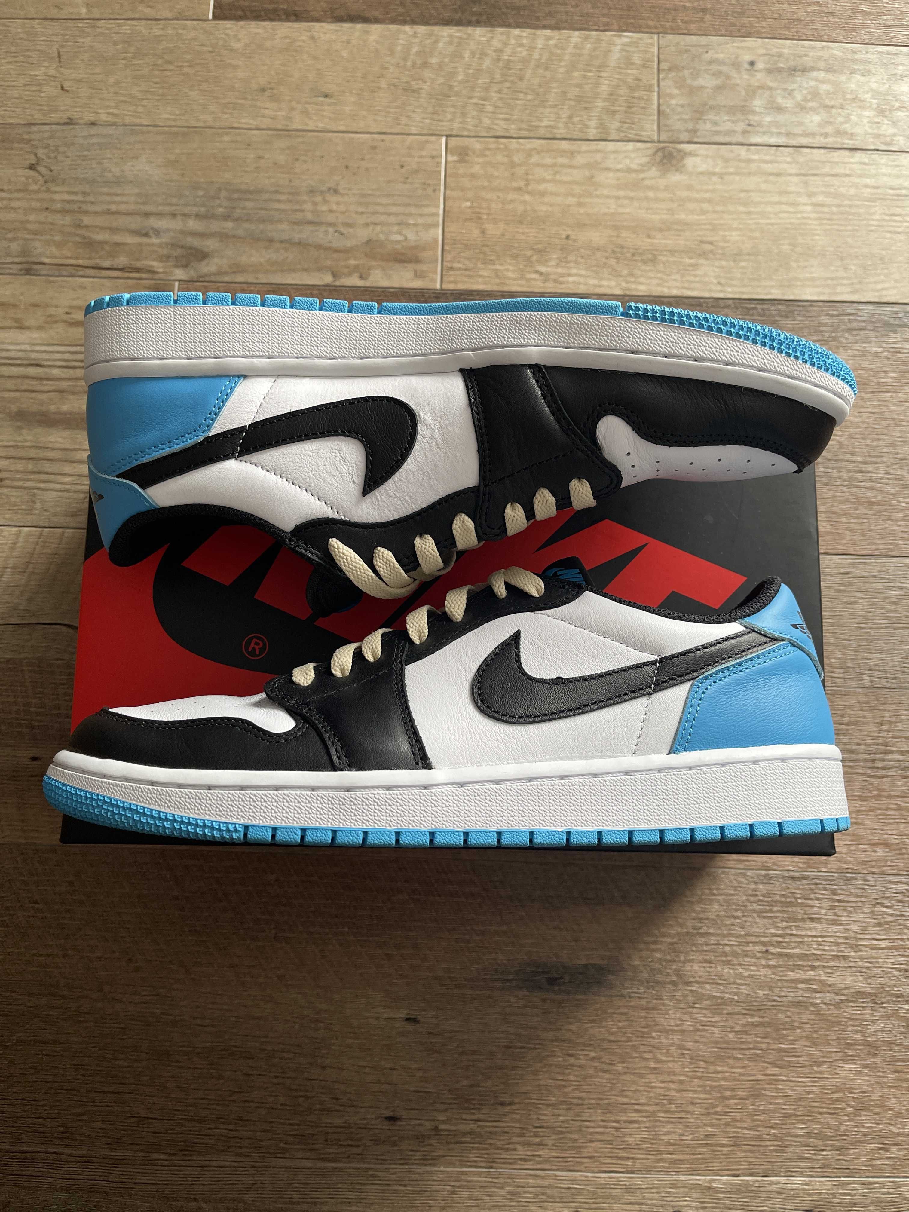 Nike Women's Air Jordan 1 Low OG "Black and Dark Powder Blue/UNC"