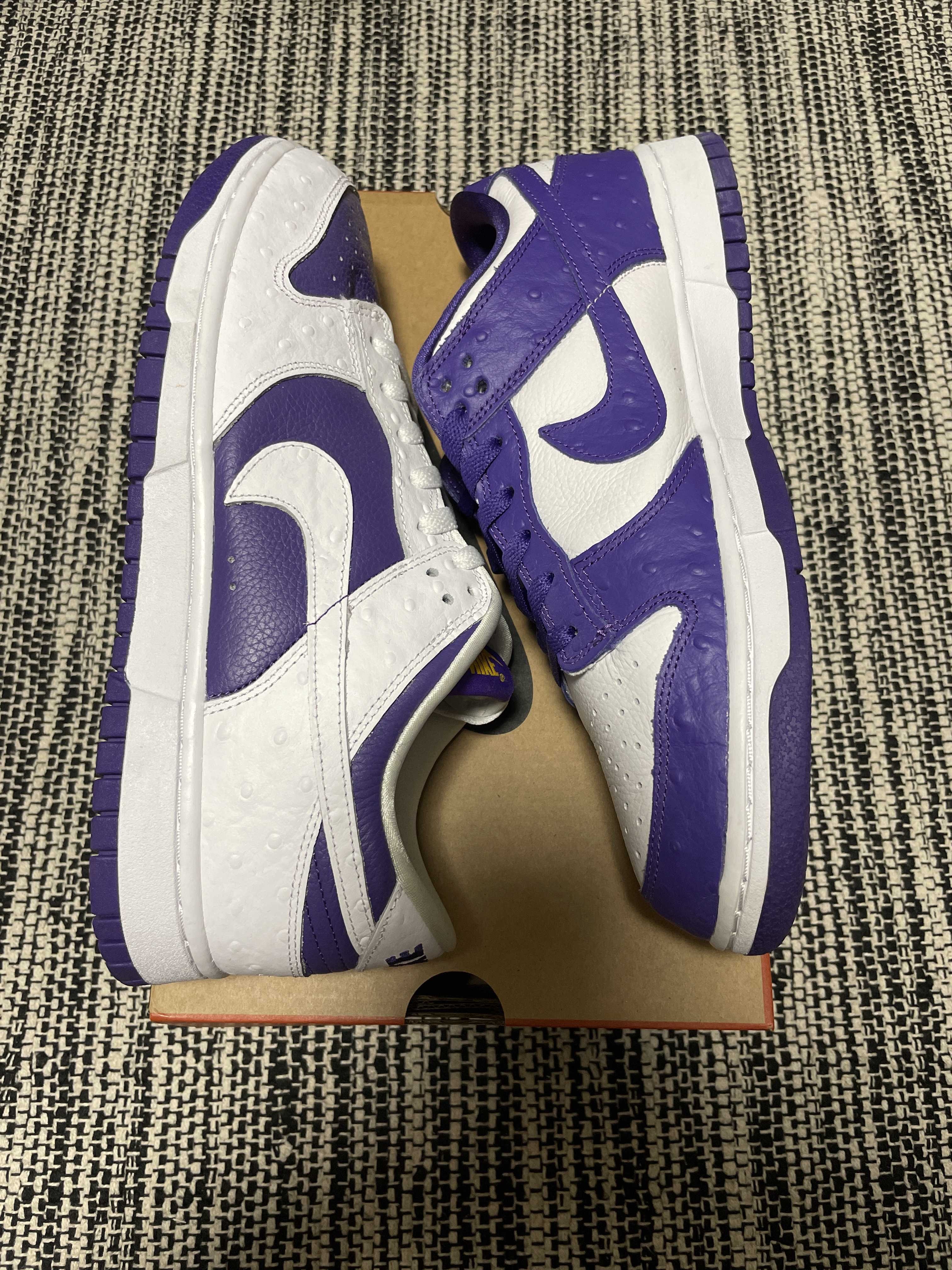 Nike Women's Dunk Low "Made You Look"