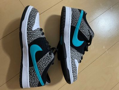 Nike SB Dunk Low "Elephant/Safari"