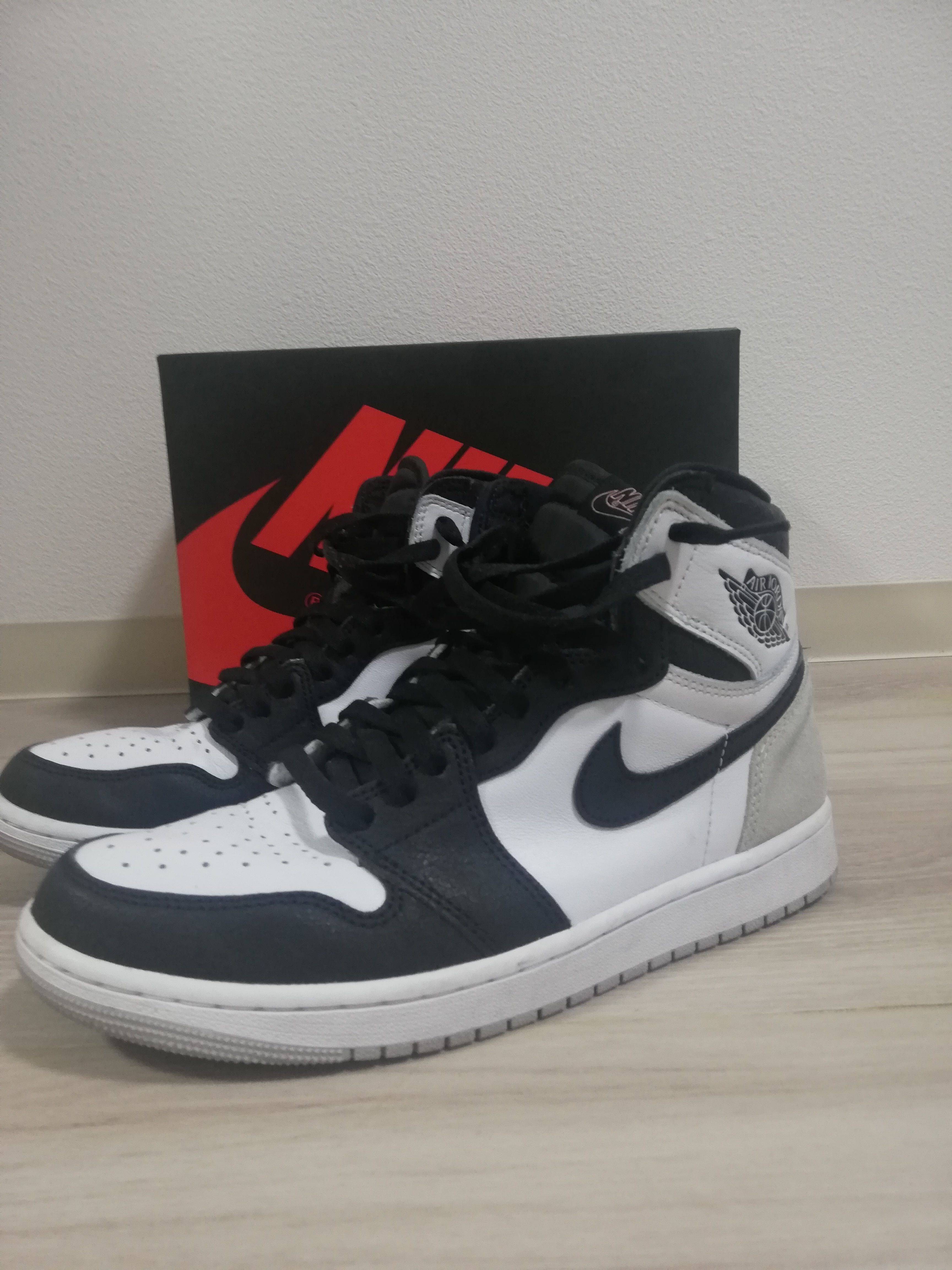Nike Air Jordan 1 High OG "Bleached Coral"