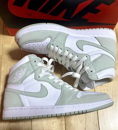 Nike Women's Air Jordan 1 High OG "Seafoam"