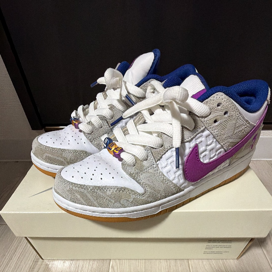 Rayssa Leal × Nike SB Dunk Low PRM "Pure Platinum and Vivid Purple"