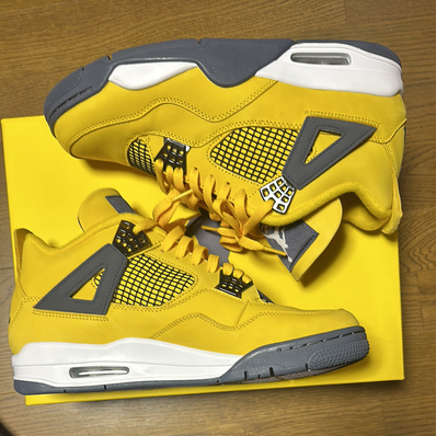 Nike Air Jordan 4 "Tour Yellow"