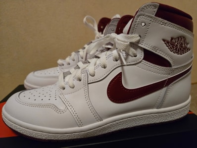 Nike Air Jordan 1 High '85 "Metallic Burgundy"