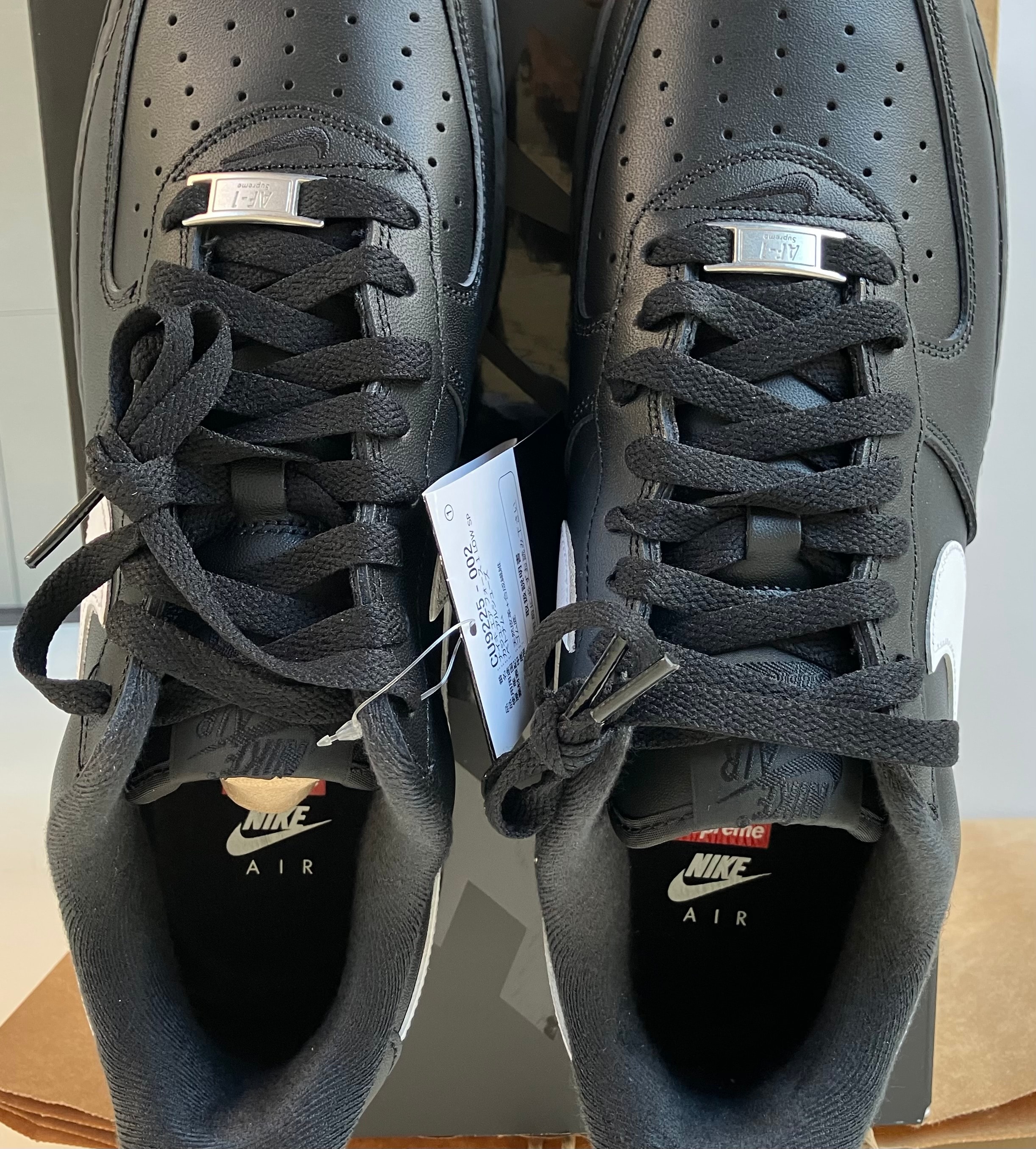 Supreme × Nike Air Force 1 Low "Black/White"