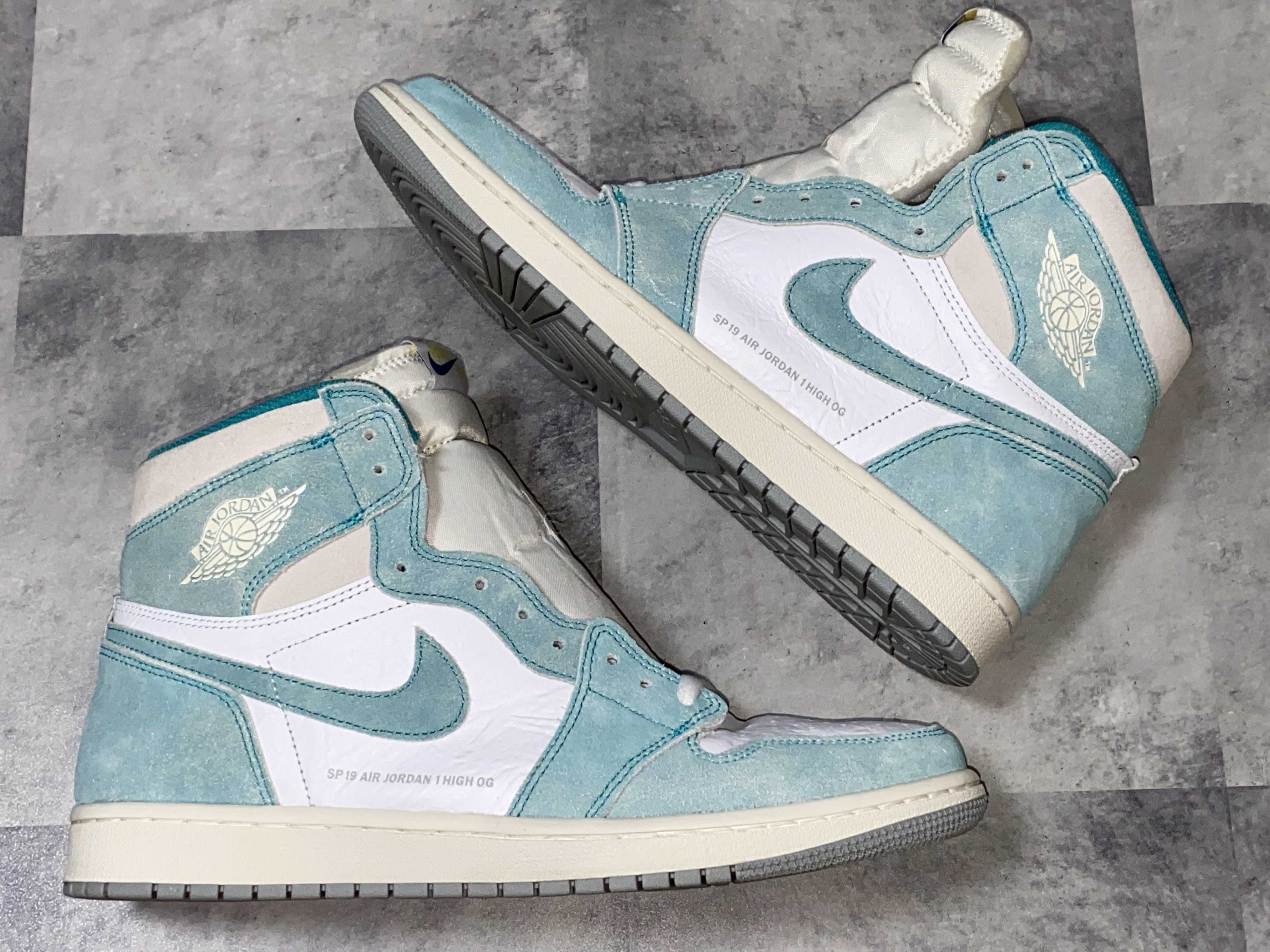 Nike Air Jordan 1 Retro High OG "Turbo Green"