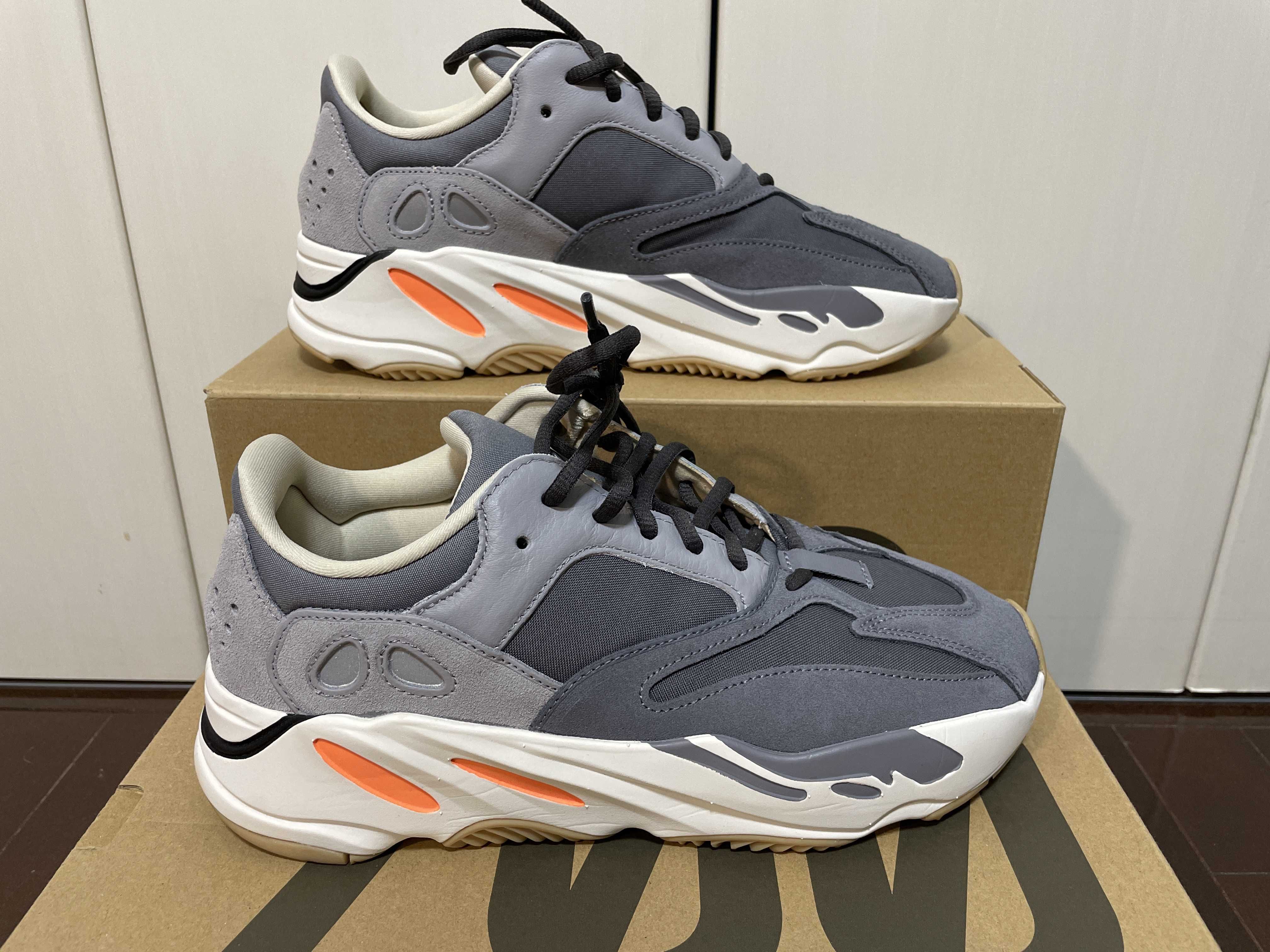 adidas Yeezy Boost 700 "Magnet"