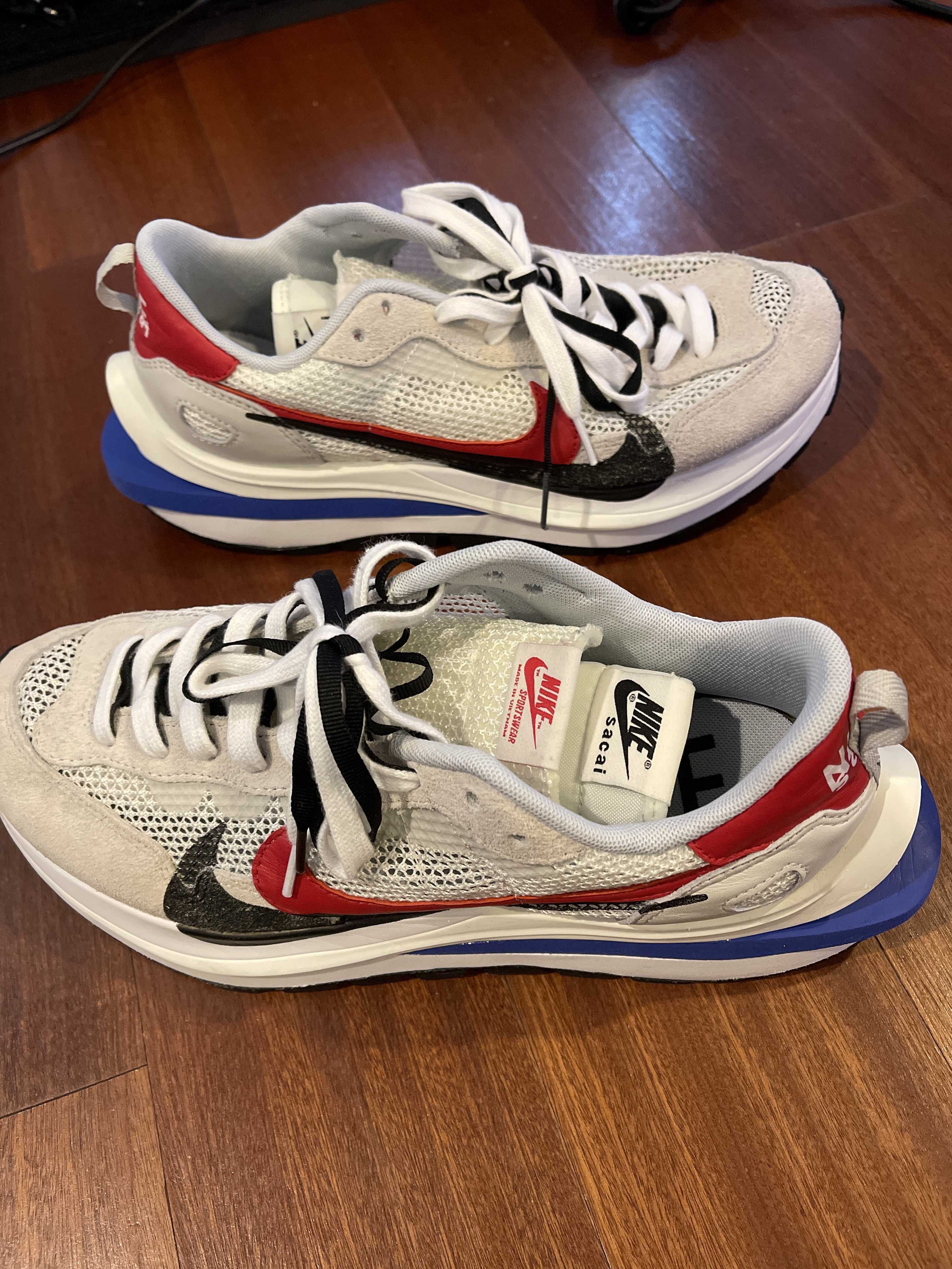 sacai × Nike Vapor Waffle "Royal Fuchsia"