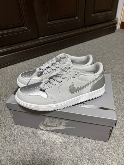 Nike Air Jordan 1 Retro Low OG "Silver"(no Briefcase)