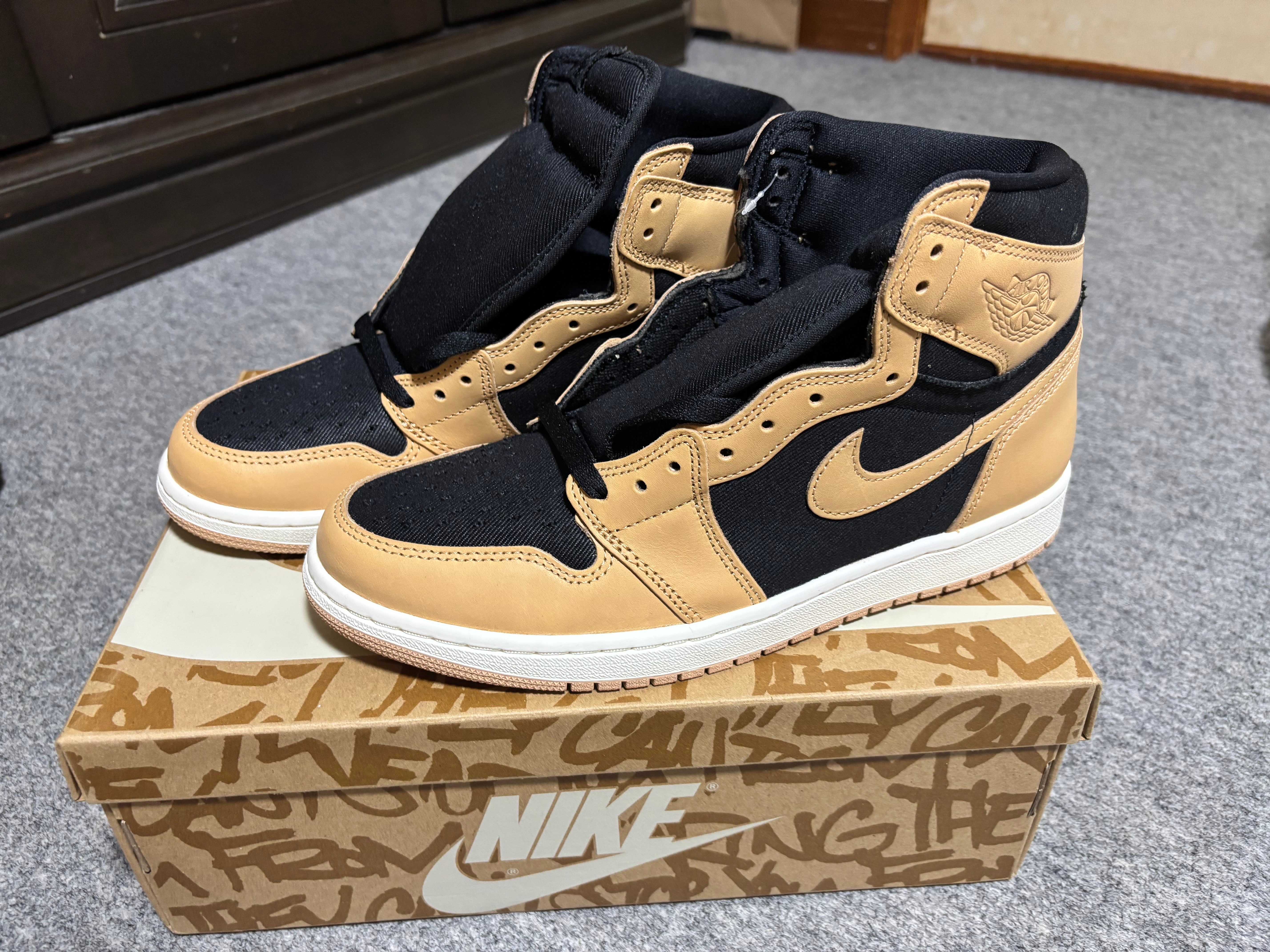 Nike Air Jordan 1 Retro High OG "Vachetta Tan"