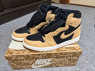Nike Air Jordan 1 Retro High OG "Vachetta Tan"