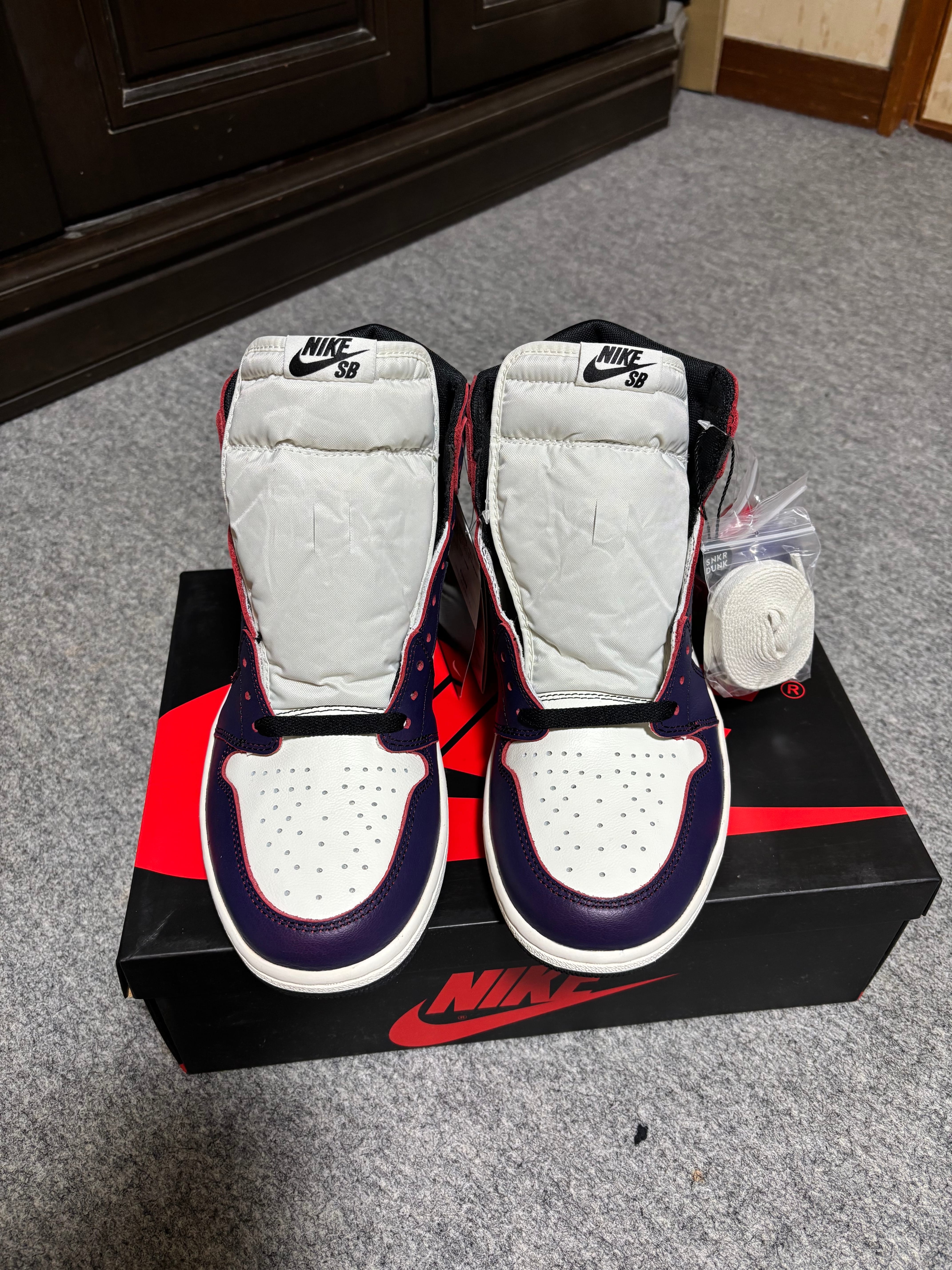 ナイキ SB × ジョーダン エアジョーダン1 ハイ "エルエー トゥー シカゴ"