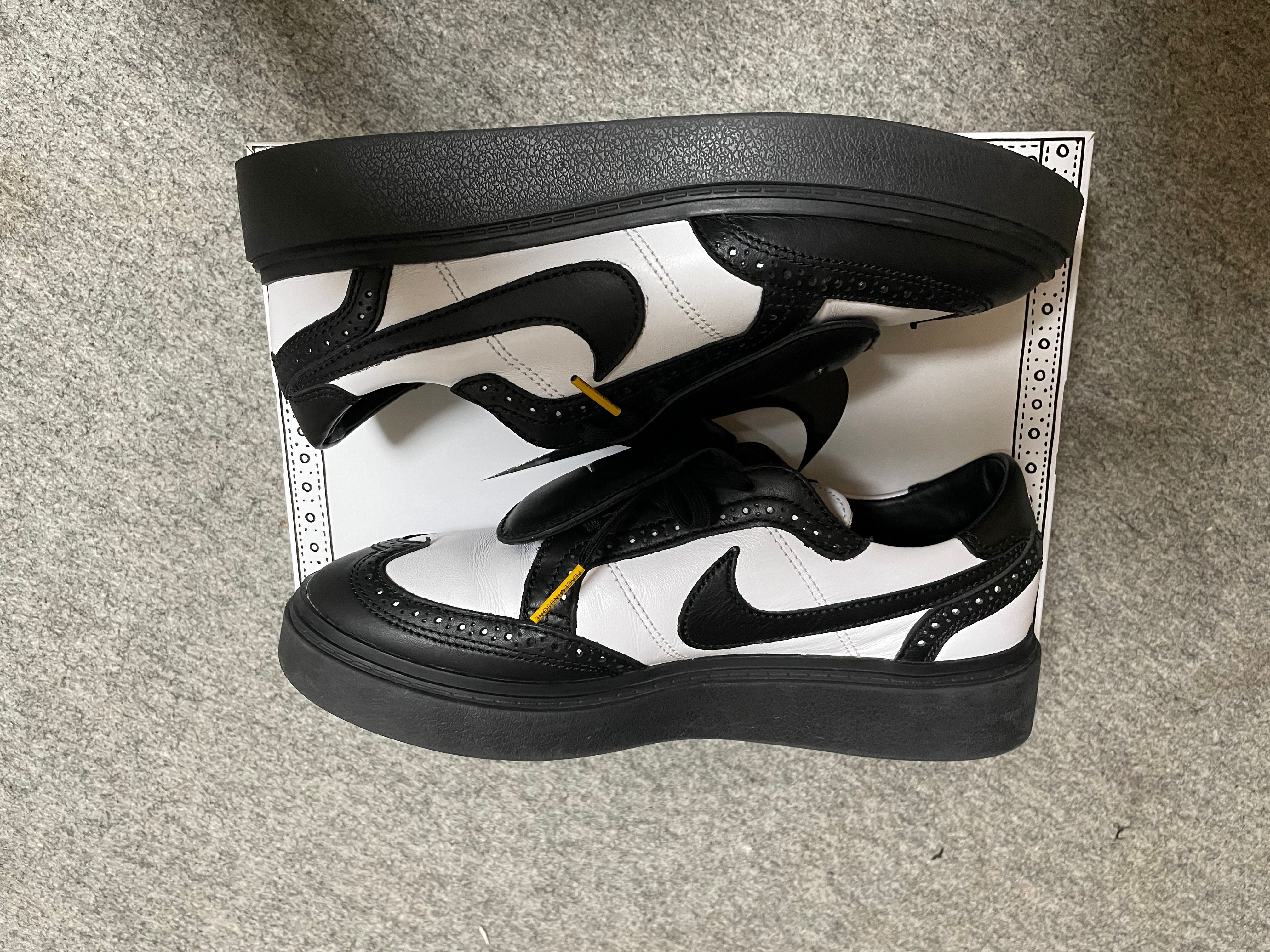 PEACEMINUSONE × Nike Kwondo 1 "Black and White" / G-DRAGON