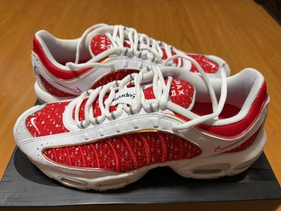 Supreme × Nike Air Max Tailwind 4 "Red"