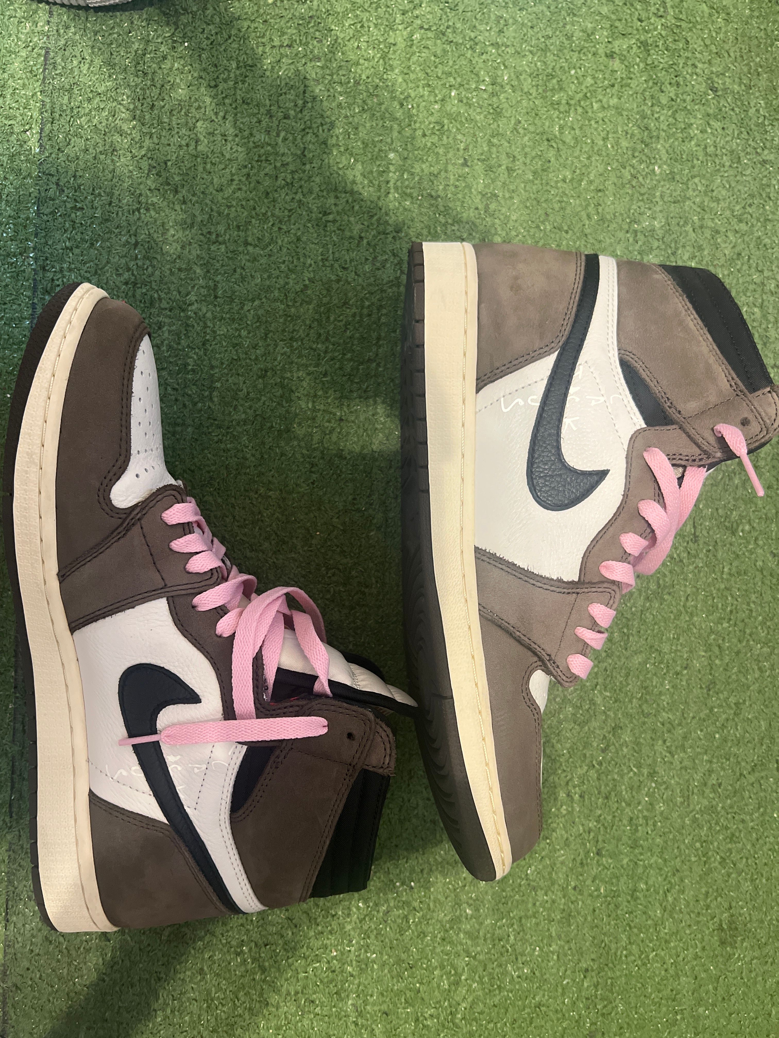 Travis Scott × Nike Air Jordan 1 Retro High OG TS SP "Sail/Dark Mocha"