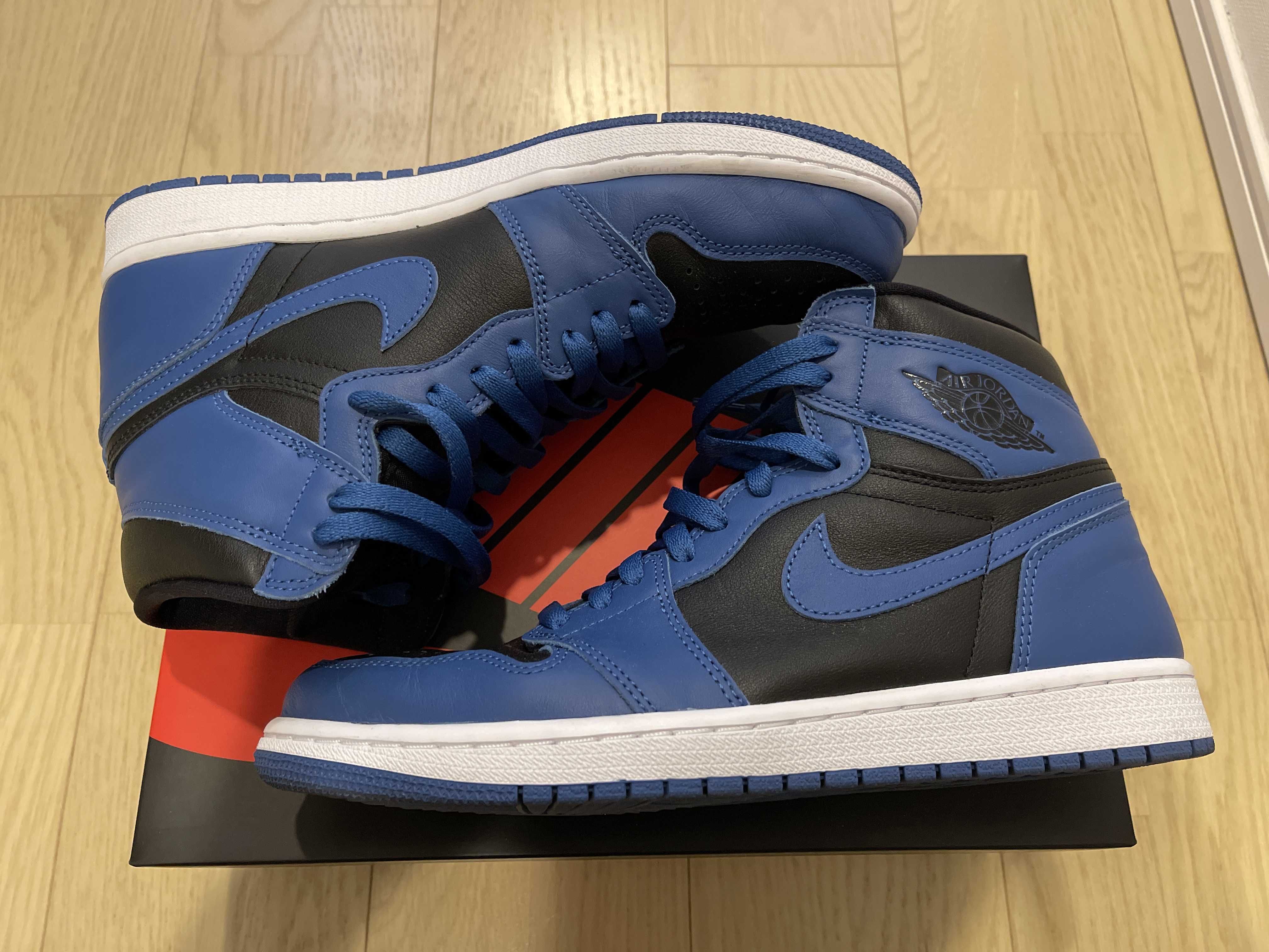 Nike Air Jordan 1 Retro High OG "Dark Marina Blue"