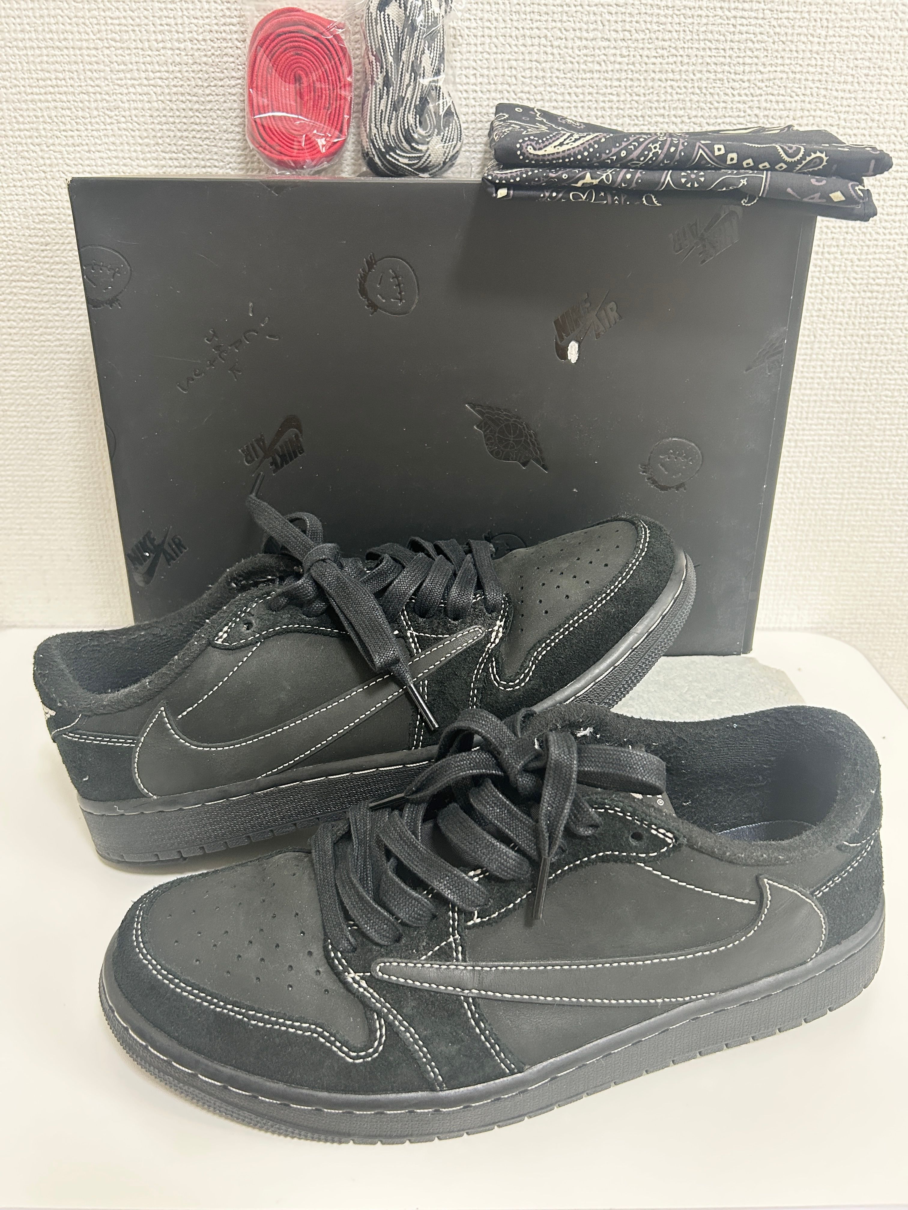 Travis Scott × Nike Air Jordan 1 Low OG SP "Black Phantom"