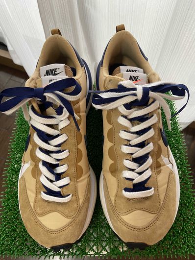 Sacai × Nike Vapor Waffle "Sesame And Blue Void"