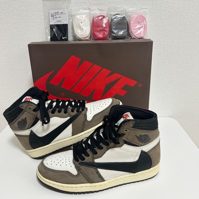 Travis Scott × Nike Air Jordan 1 Retro High OG TS SP "Sail/Dark Mocha"