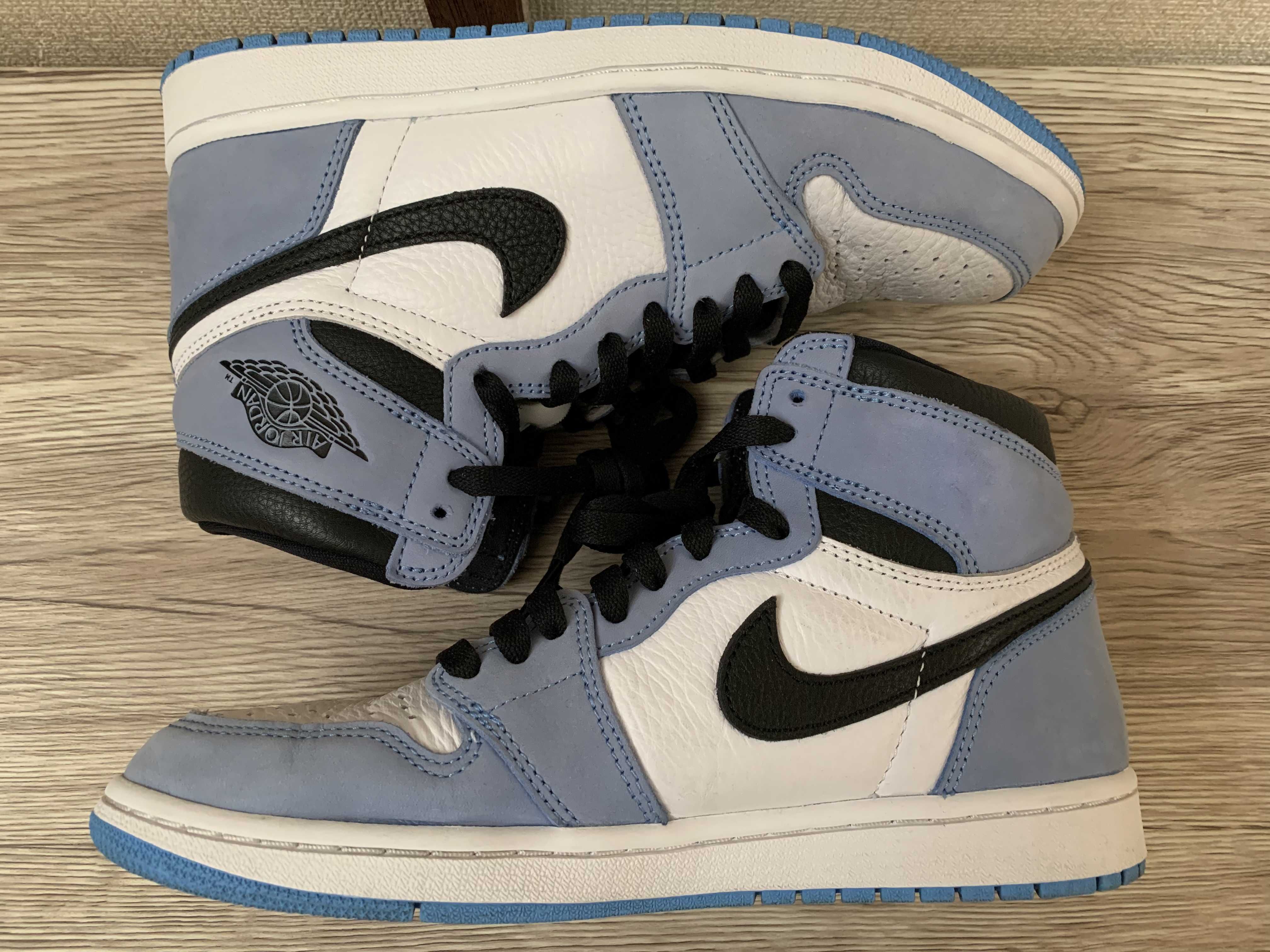 Nike Air Jordan 1 High OG "University Blue"