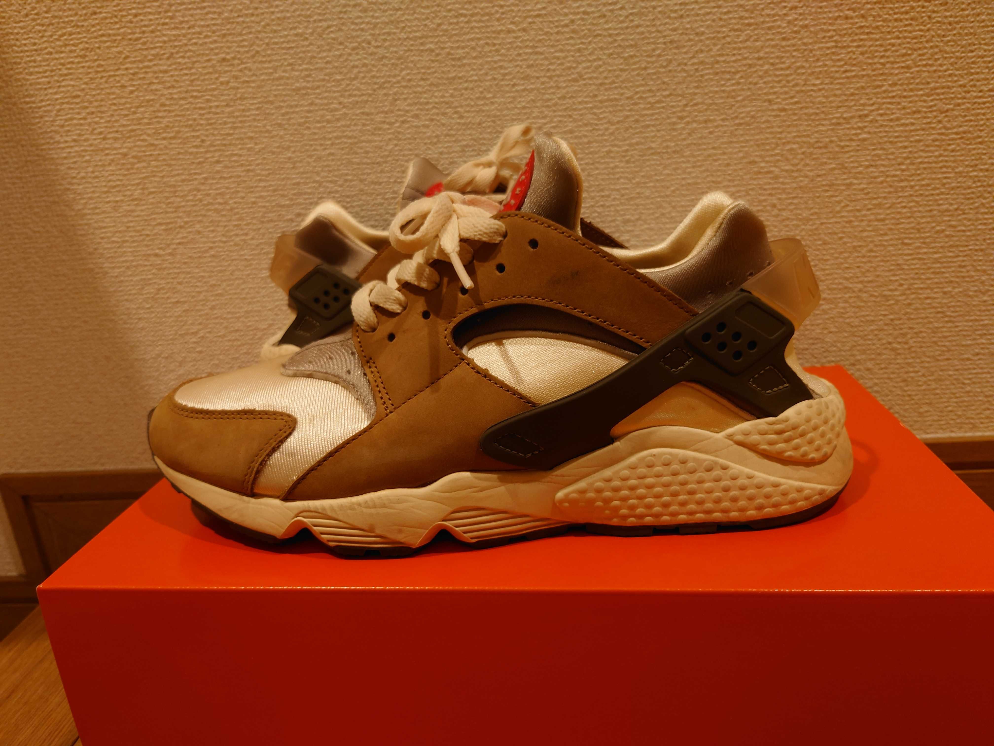 Stussy × Nike Air Huarache "Desert Oak"