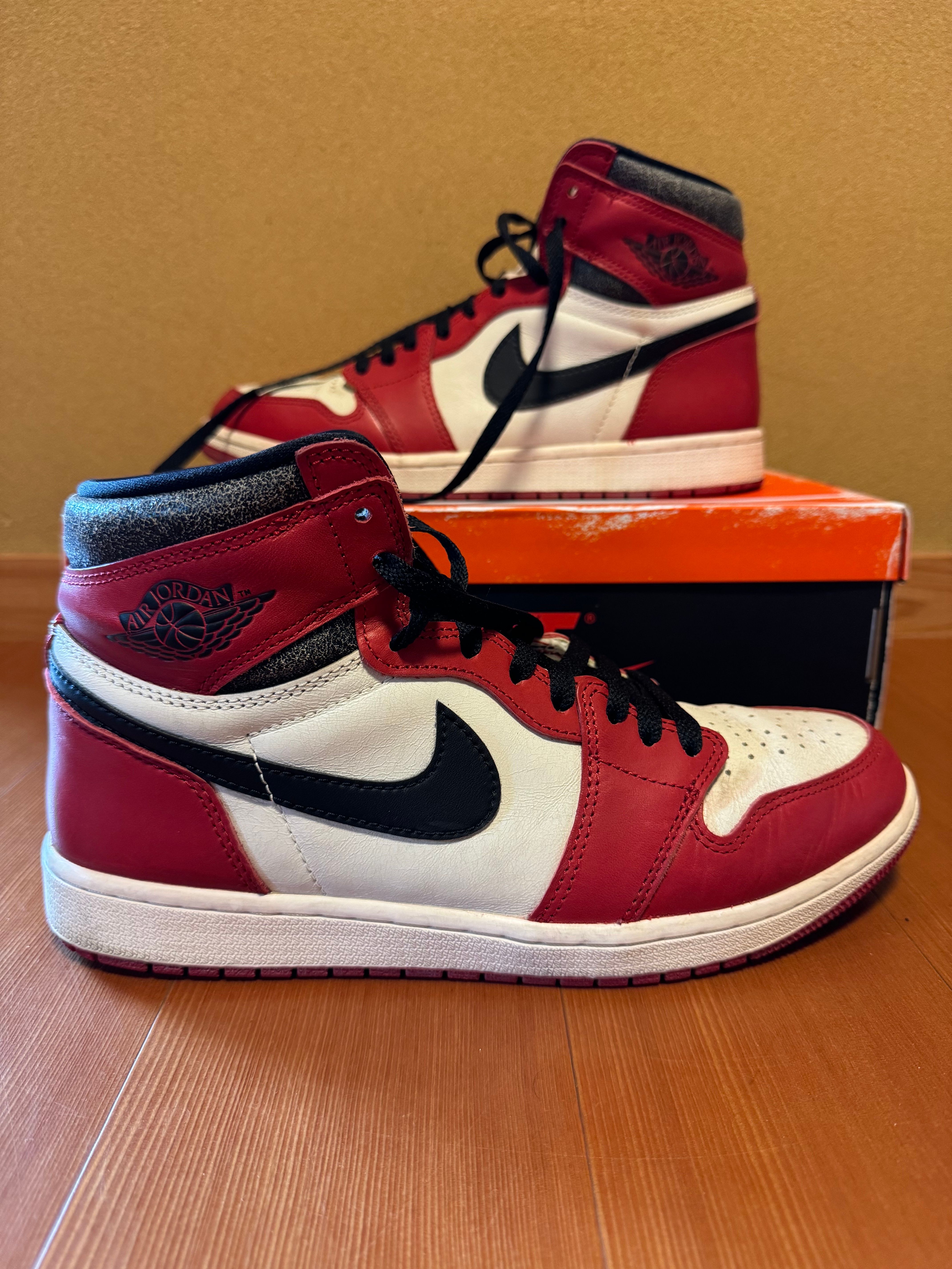 Nike Air Jordan 1 High OG "Lost & Found/Chicago"