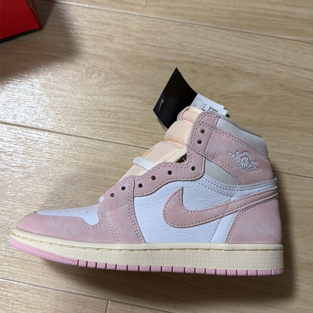 Nike Women's Air Jordan 1 Retro High OG "Washed Pink"