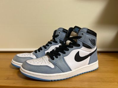Nike Air Jordan 1 High OG "University Blue"