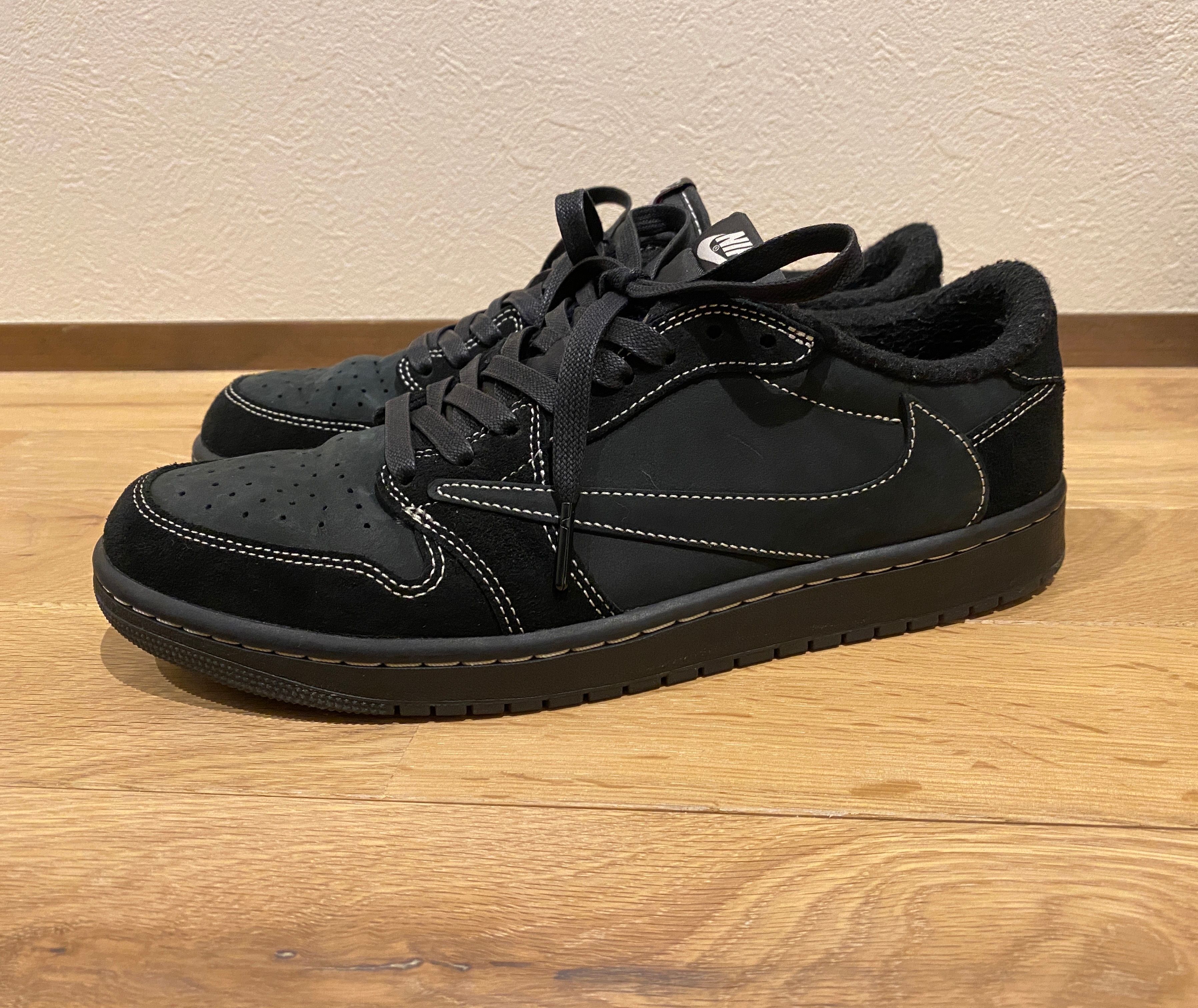 Travis Scott × Nike Air Jordan 1 Low OG SP "Black Phantom"
